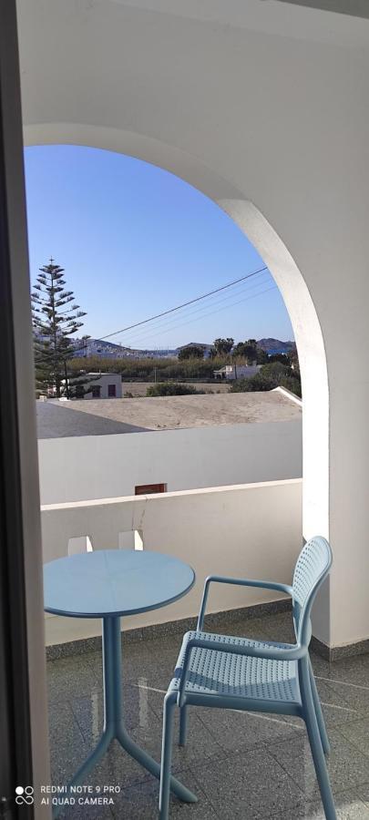 Loukia Apartments & Studios Naoussa Esterno foto